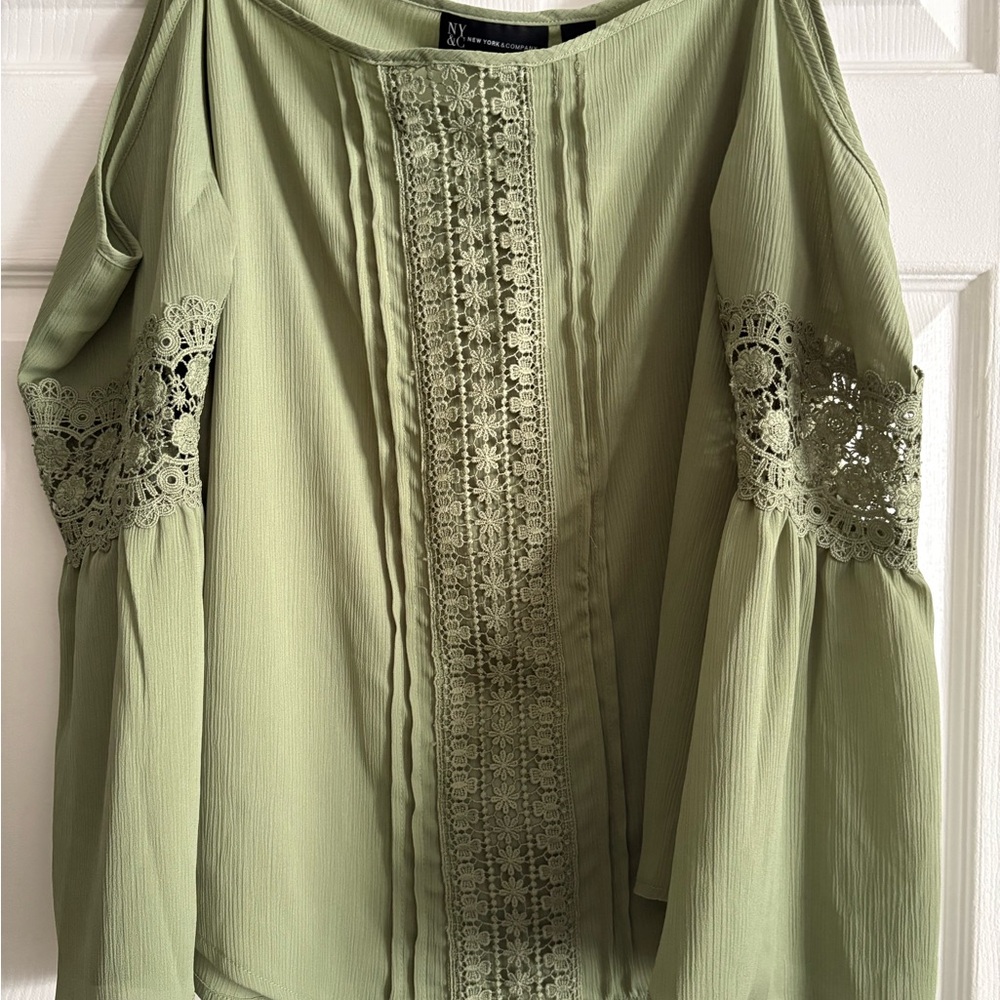 Women's Green Lace Detail Top
